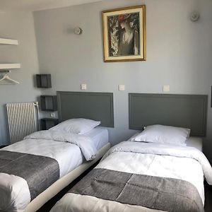 Habitación con 2 Camas Individuales